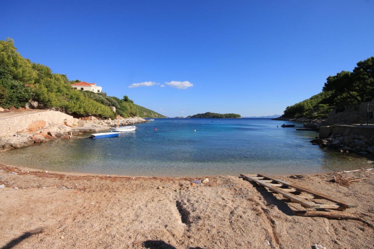 Apartments By The Sea Karbuni, Korcula - 4465 Prizba Buitenkant foto